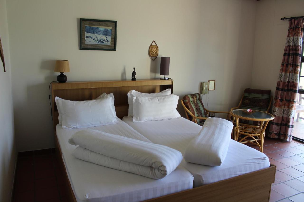 Onganga Hotel Pension Windhoek Ngoại thất bức ảnh