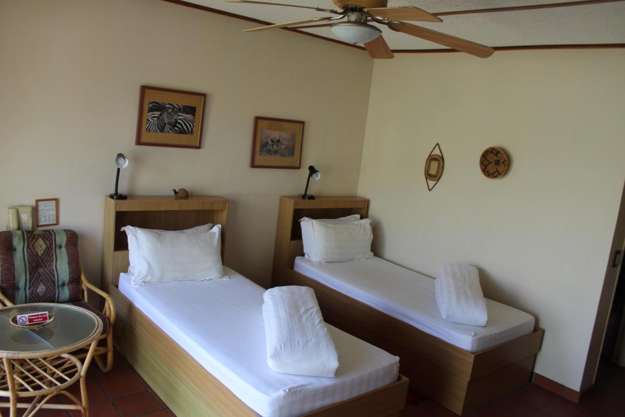 Onganga Hotel Pension Windhoek Ngoại thất bức ảnh